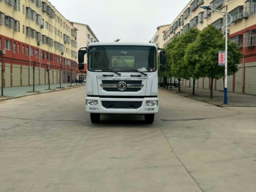 東風D9洗掃車-8方洗掃車 東風D9洗掃車-8方洗掃車